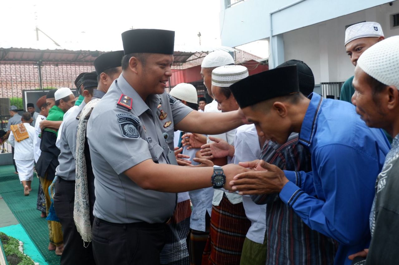 Ratusan WBP Lapas Mojokerto Terima Remisi Khusus Idul Fitri